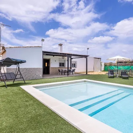 Santa Teresa Vacacional Sevilla Holiday home Dos Hermanas